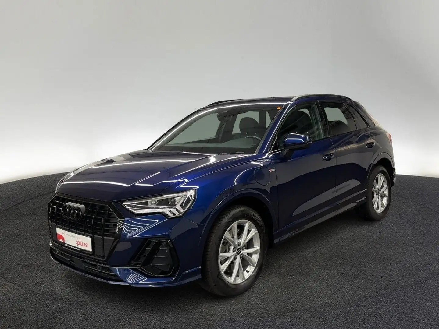 Audi Q3 S line 45 TFSI e S tronic LED NAVI VIRTUAL Blau - 2