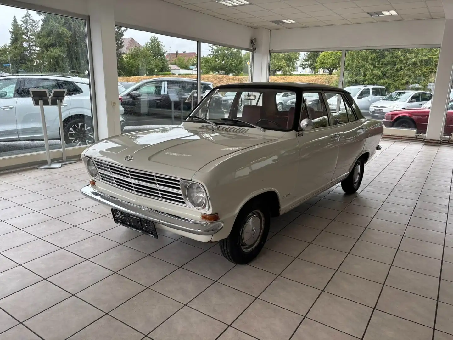 Opel Kadett B Oldtimer guter Zustand TÜV neu H-Kennze Weiß - 1