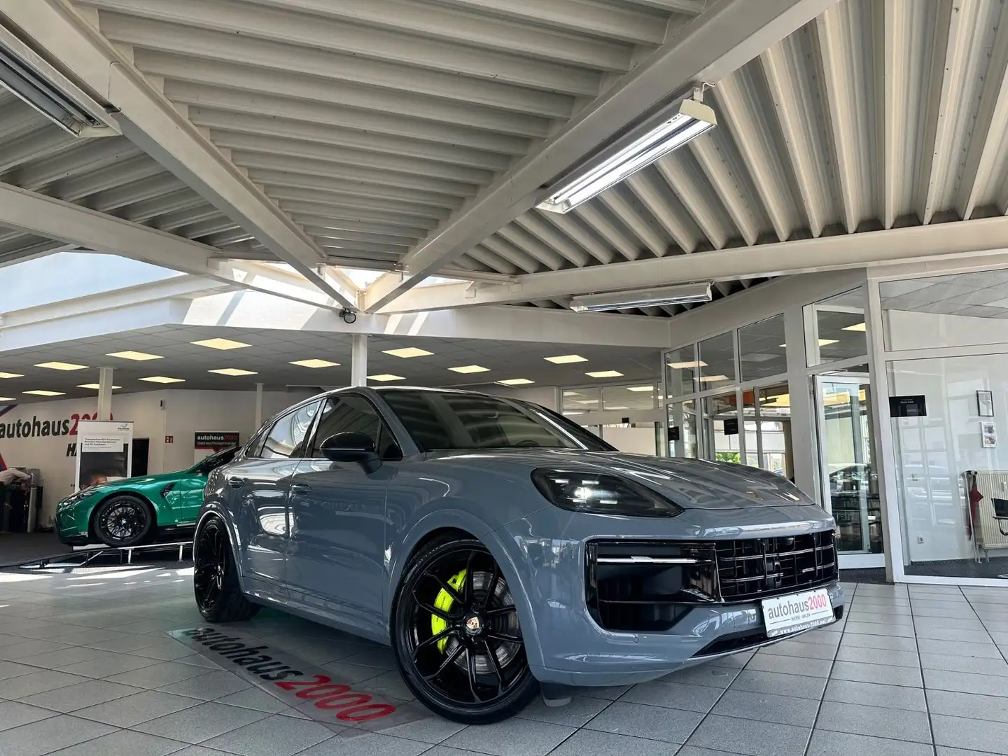 Porsche Cayenne Coupe S E-Hybrid Grau - 1