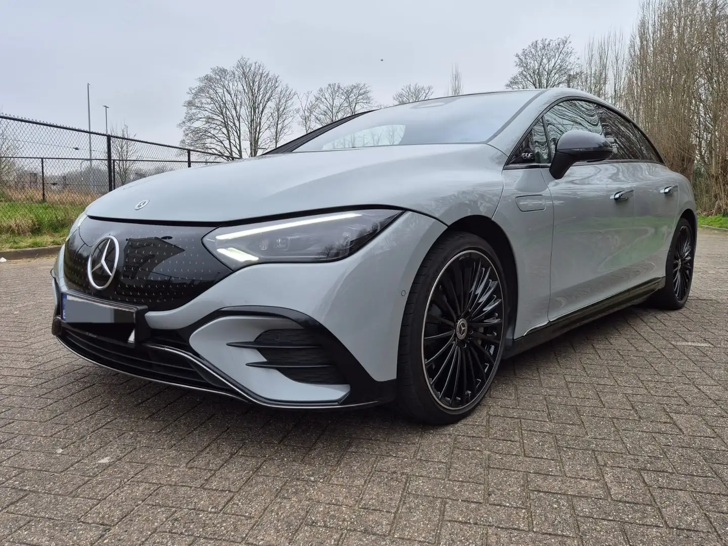 Mercedes-Benz EQE 500 4Matic AMG Line - 1