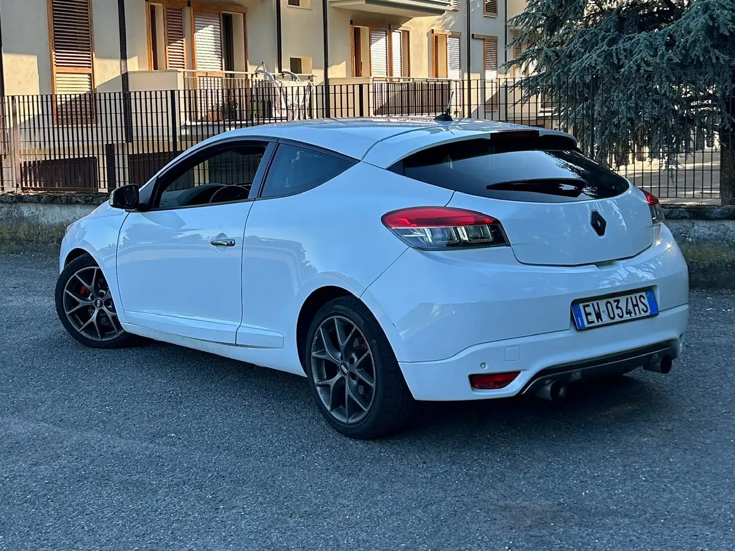Renault Megane Coupe 1.6 dci energy Gt Line s - 2