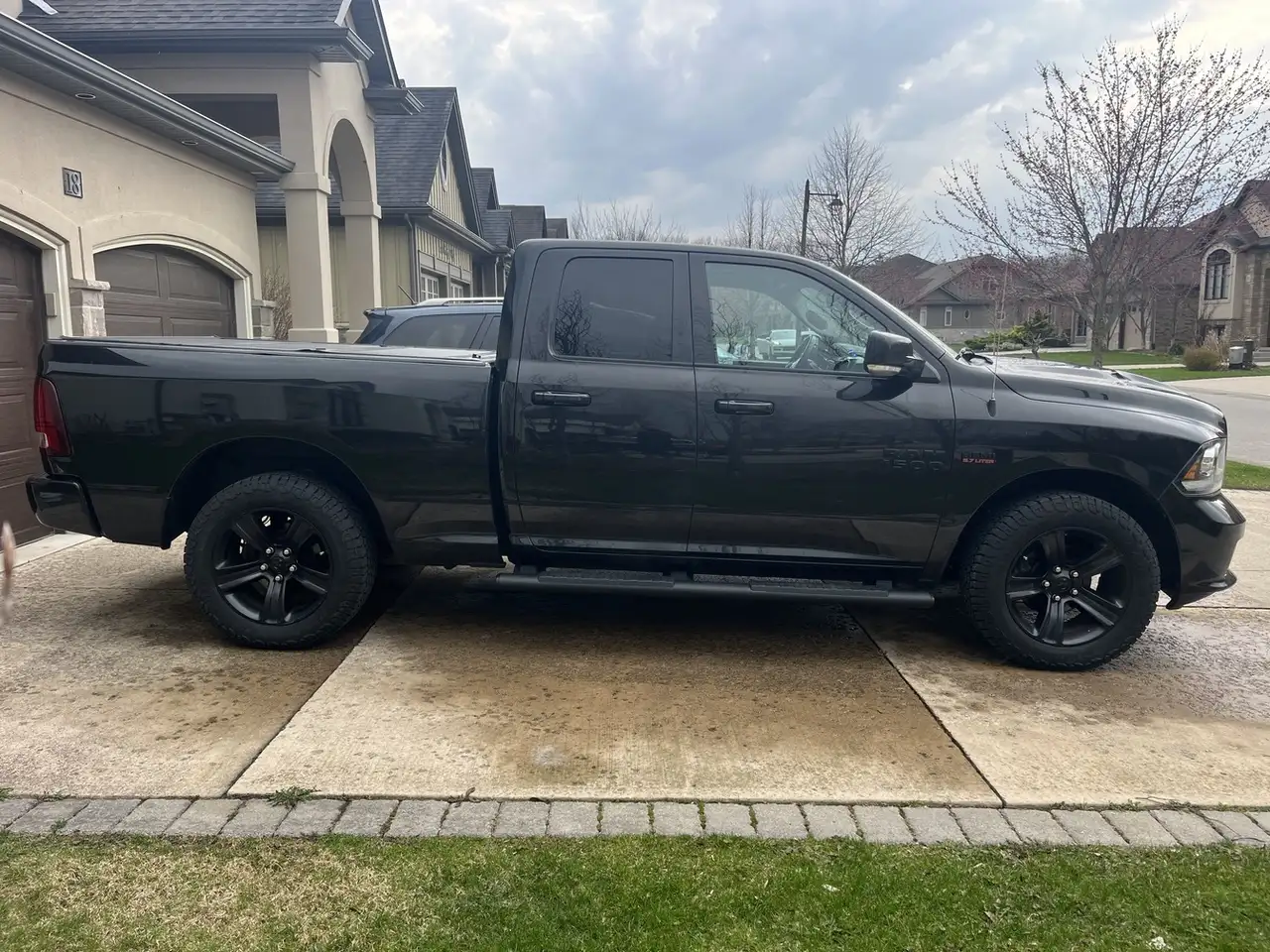 RAM 1500 снимка RAM 1500