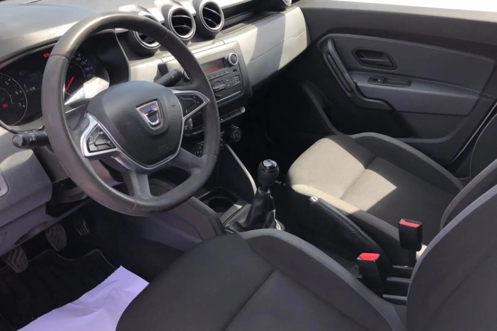 Dacia Duster 1.5 BLUE DCI 85KW ESSENTIAL 115 5P Blanco - 2