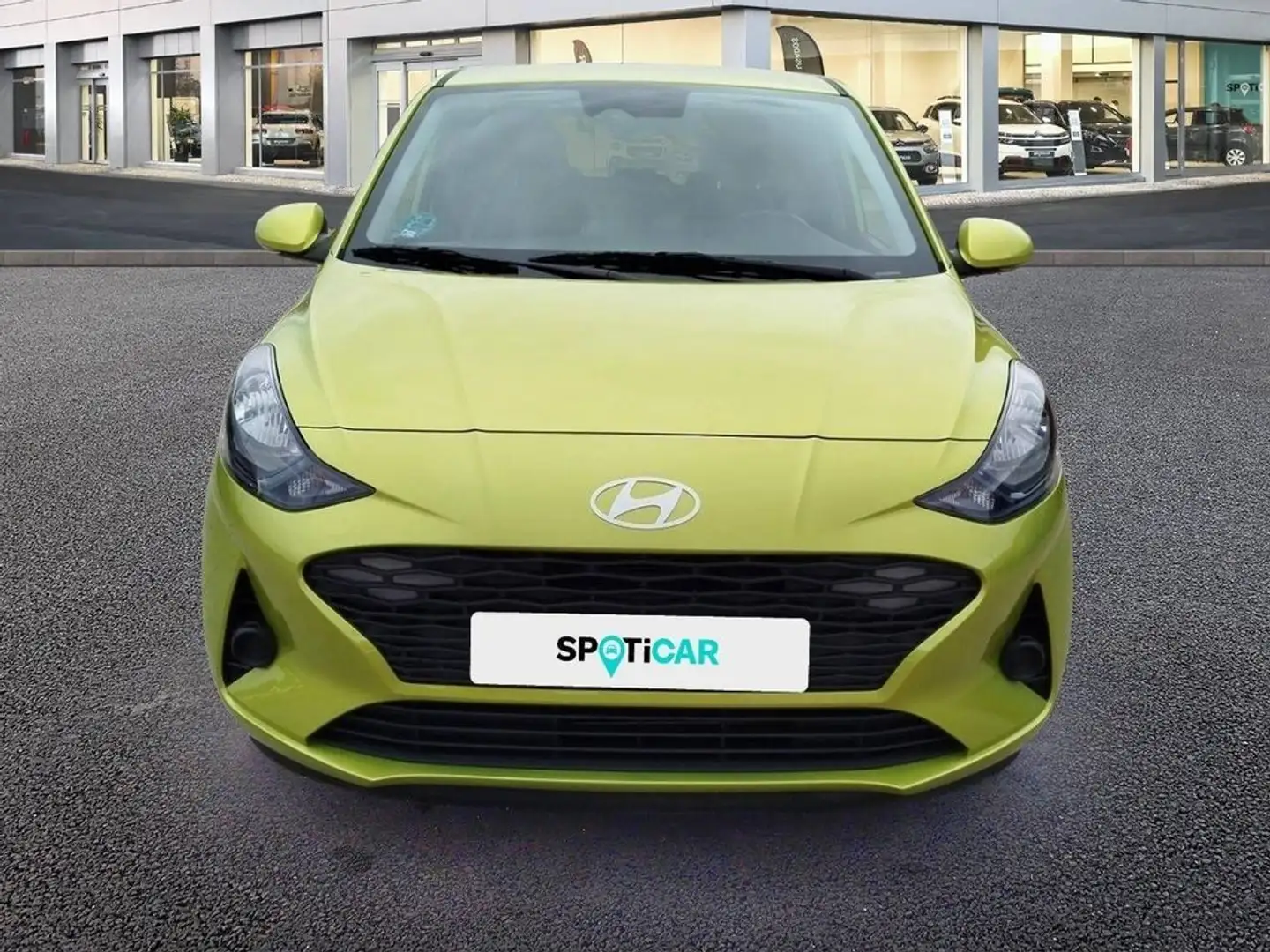 Hyundai i10 1.0 Klass Amarillo - 1