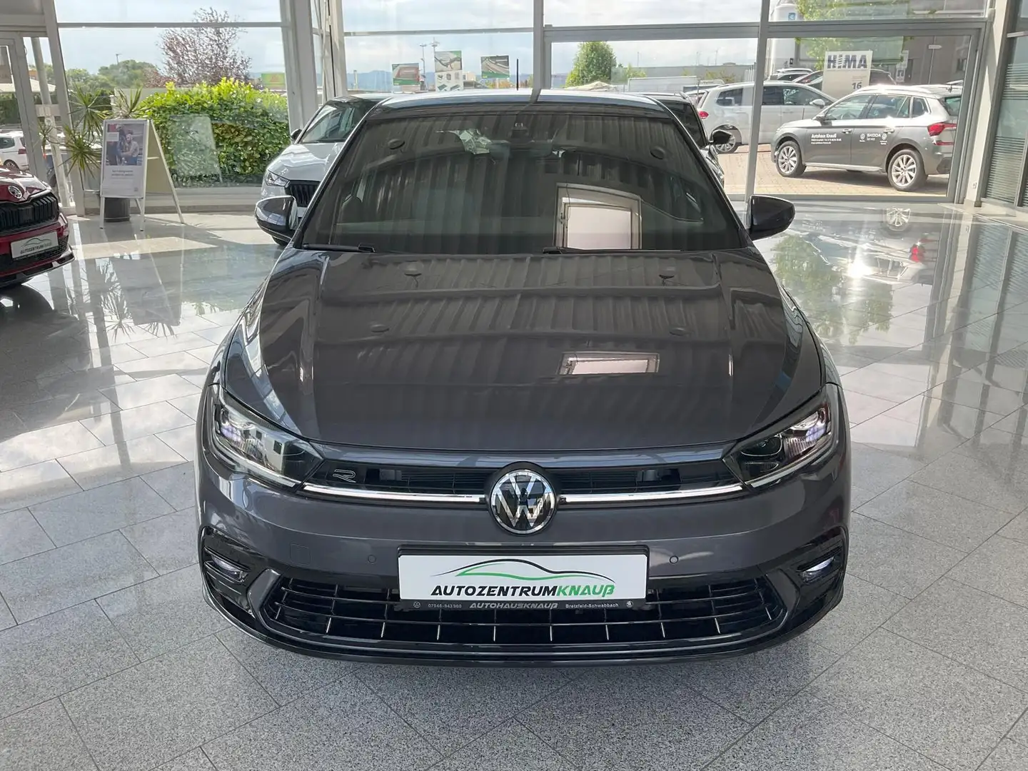 Volkswagen Polo 1.0TSI R-Line DSG Navi IQ.DRIVE Matrix-LED Rückfah Grau - 2