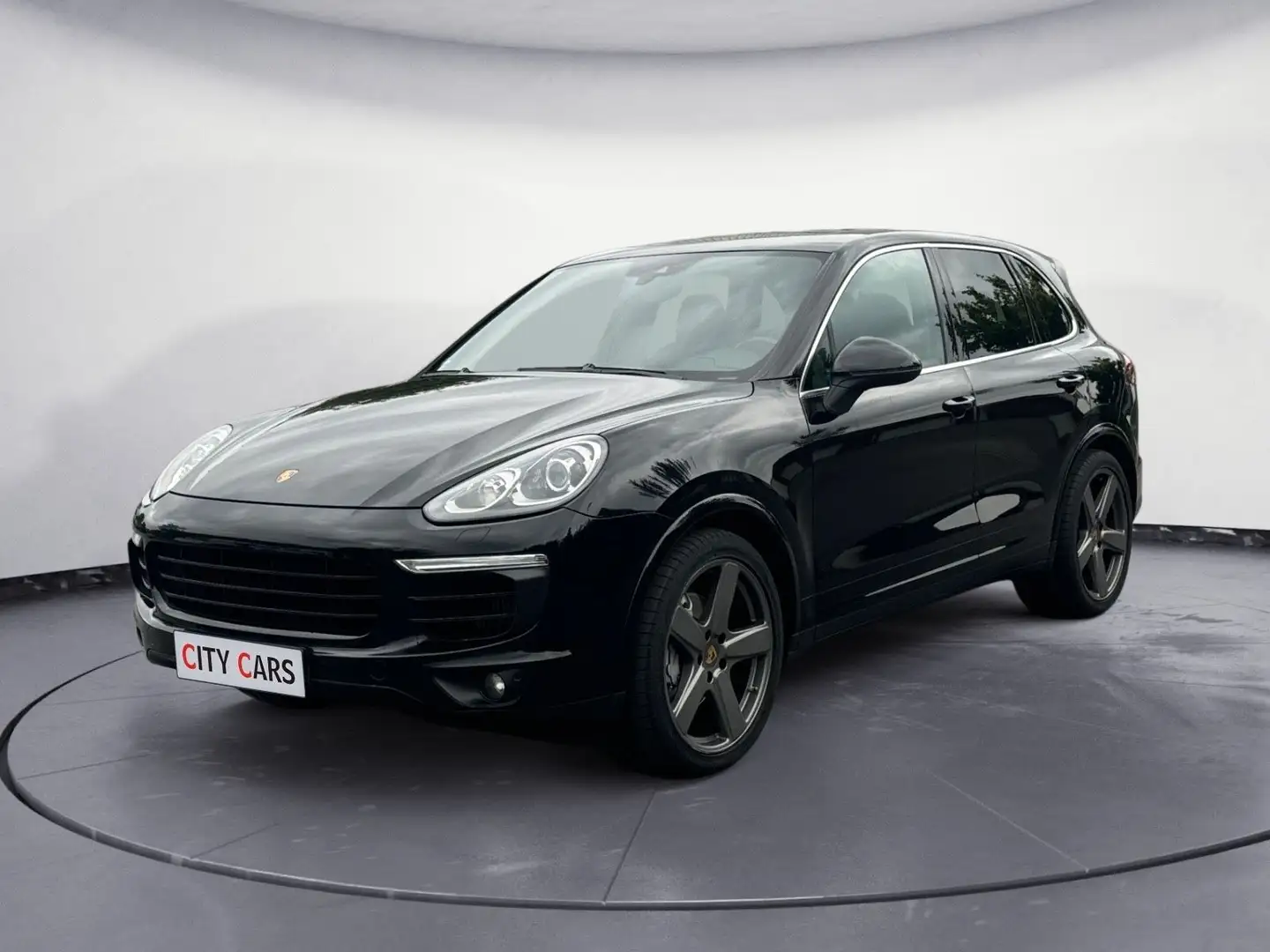 Porsche Cayenne S Diesel 4.2 V8 Panorama Kamera BOSE Schwarz - 1