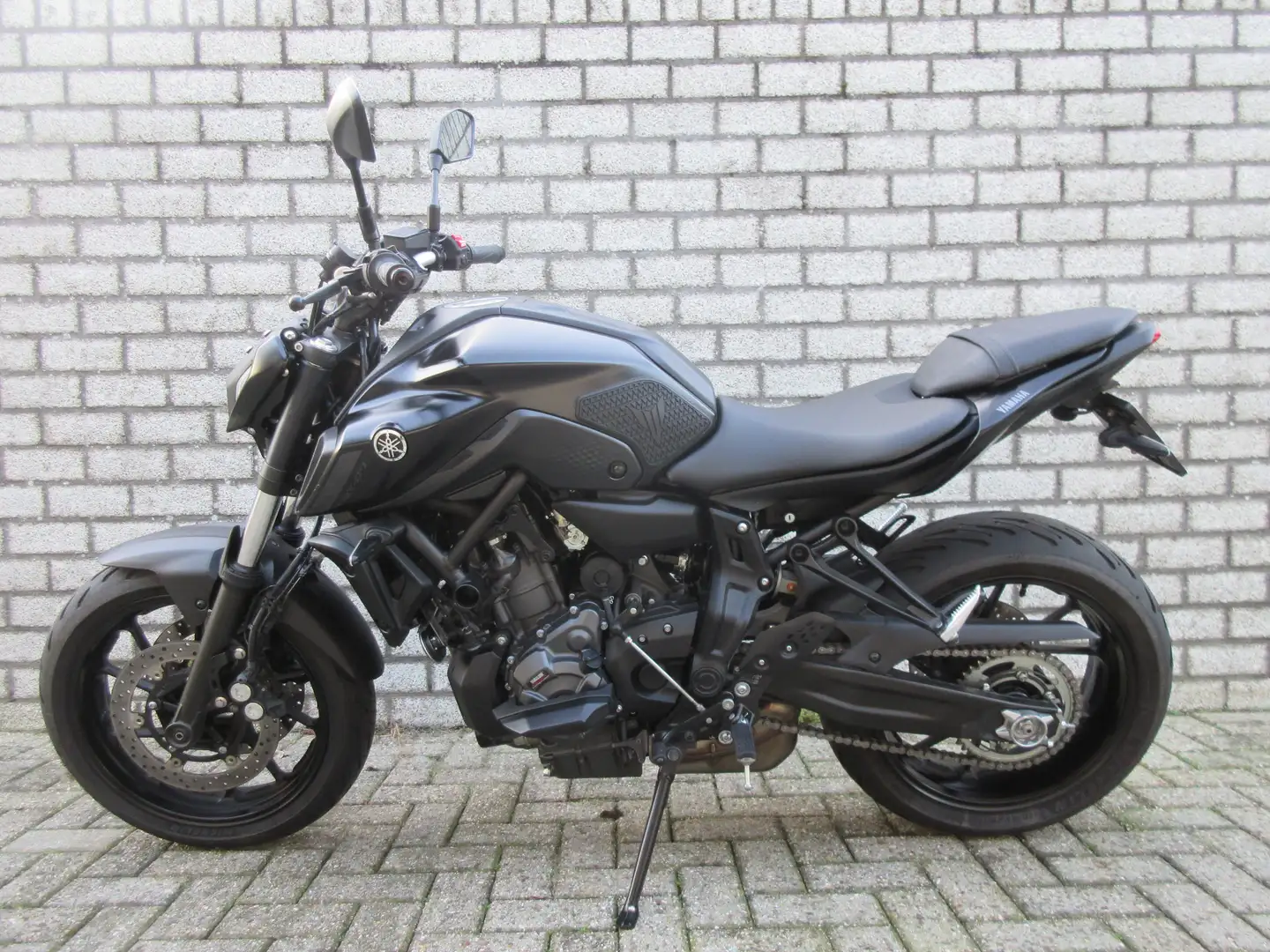 Yamaha MT-07 A.B.S 35 KW Zwart - 1