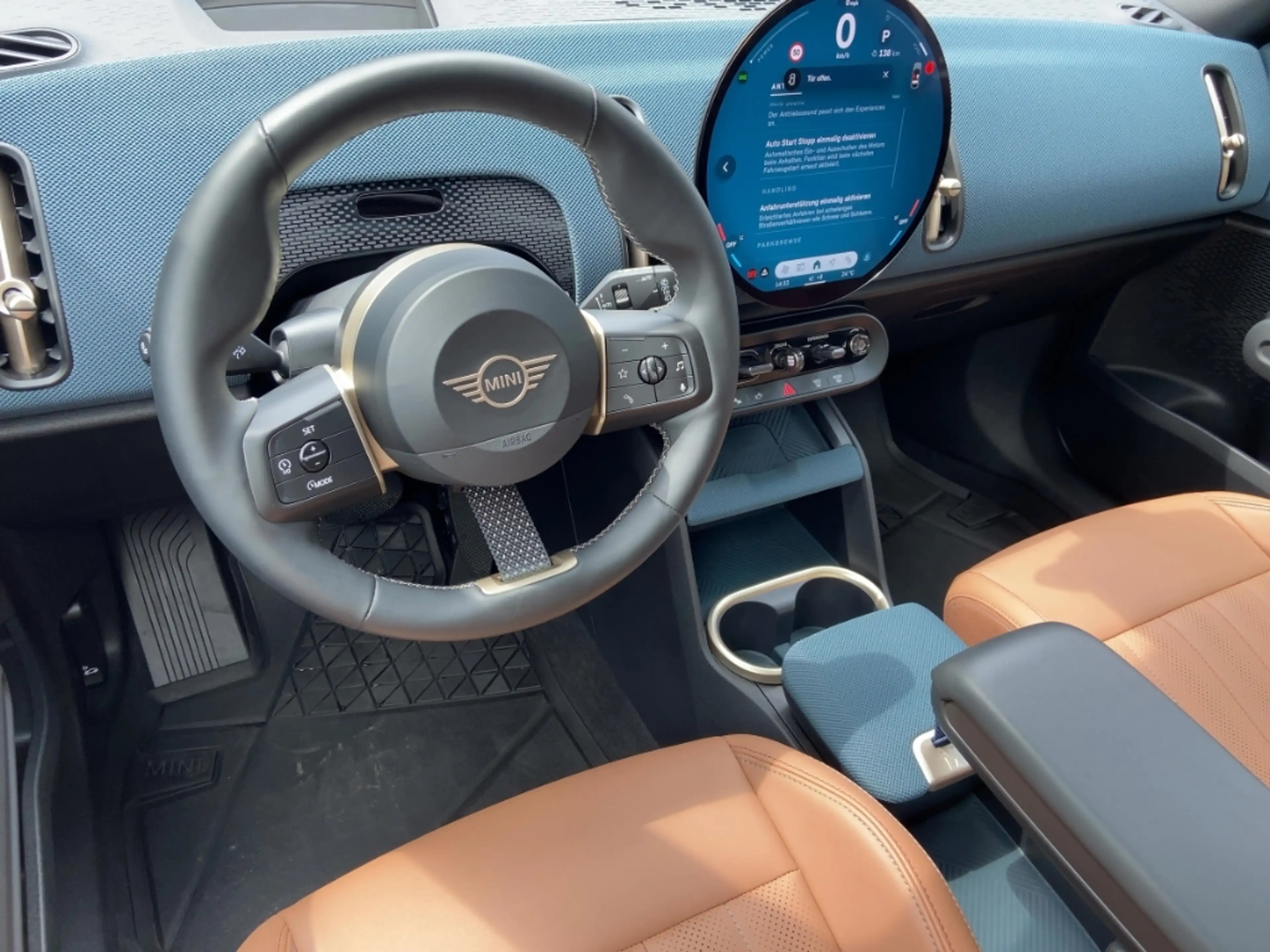 MINI Cooper S Countryman Flavoured Trim - 20''/Pano/Head-up — photo 11