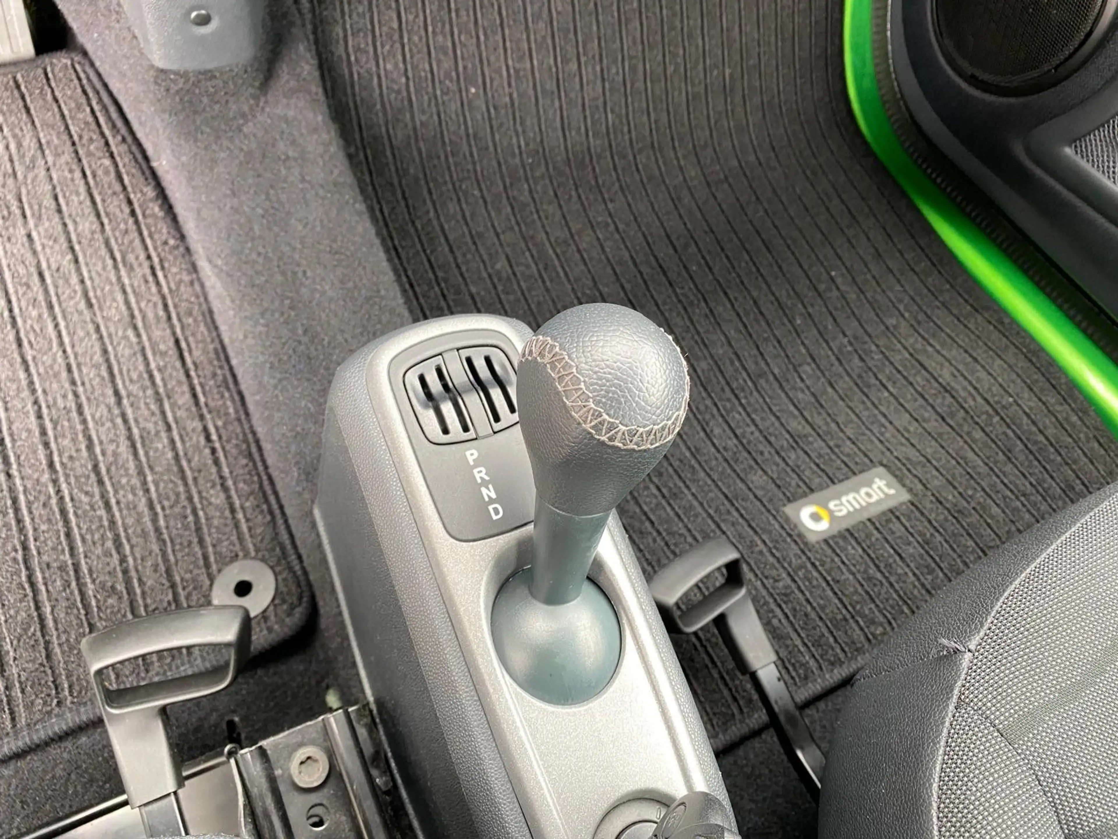smart forTwo fortwo electric drive (451.390) — photo 15