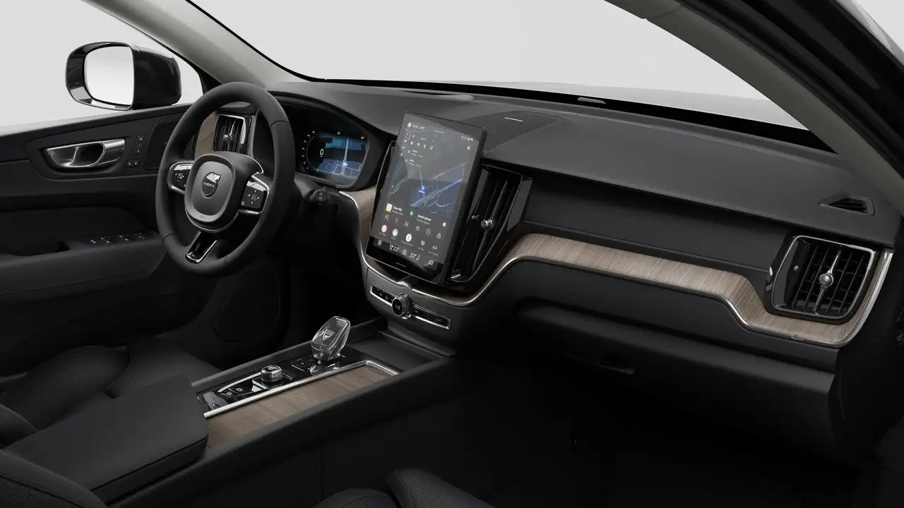 Volvo XC60 снимка Volvo XC60