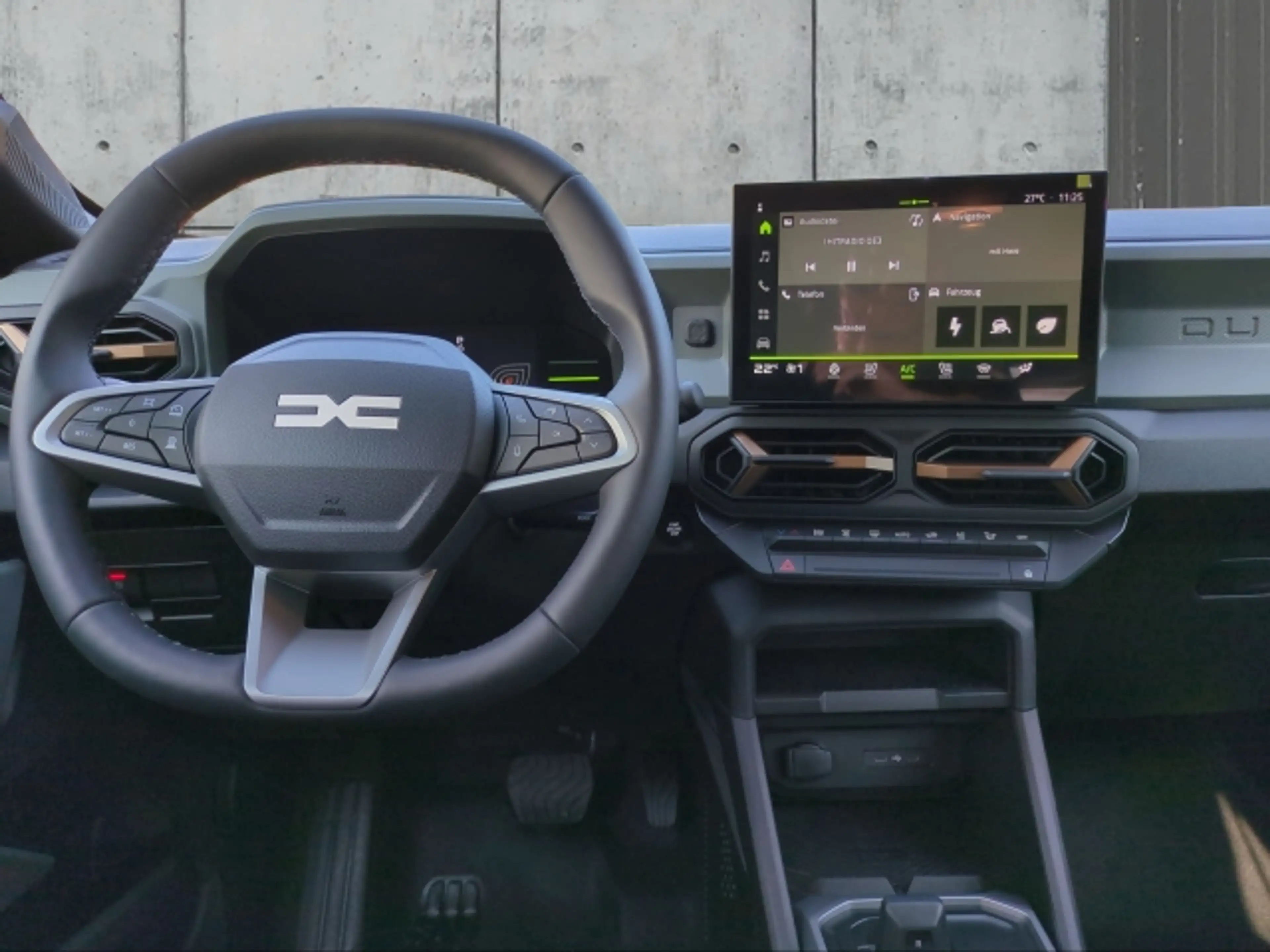 Dacia Duster Extreme Hybrid 155 — photo 12
