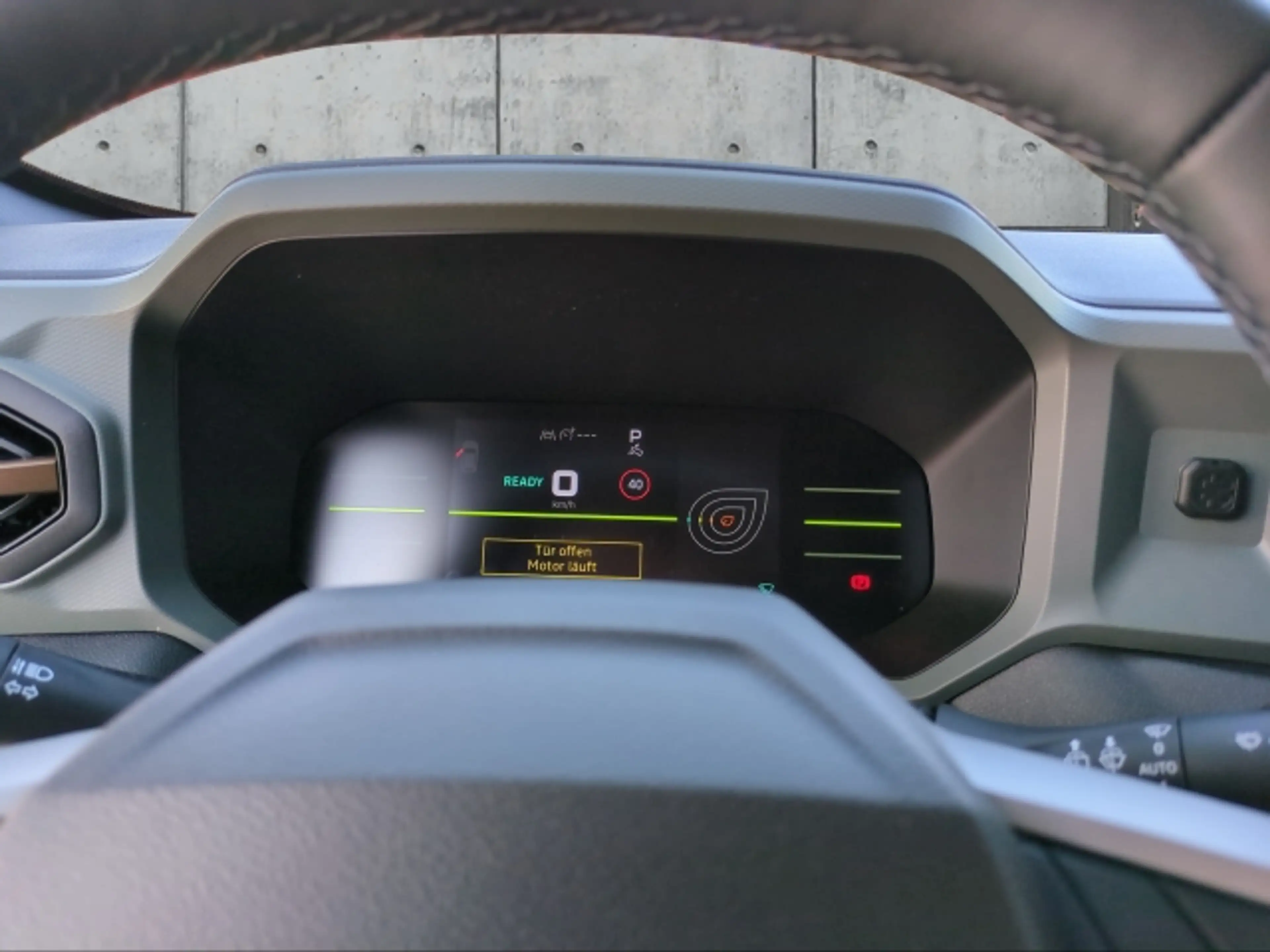 Dacia Duster Extreme Hybrid 155 — photo 15