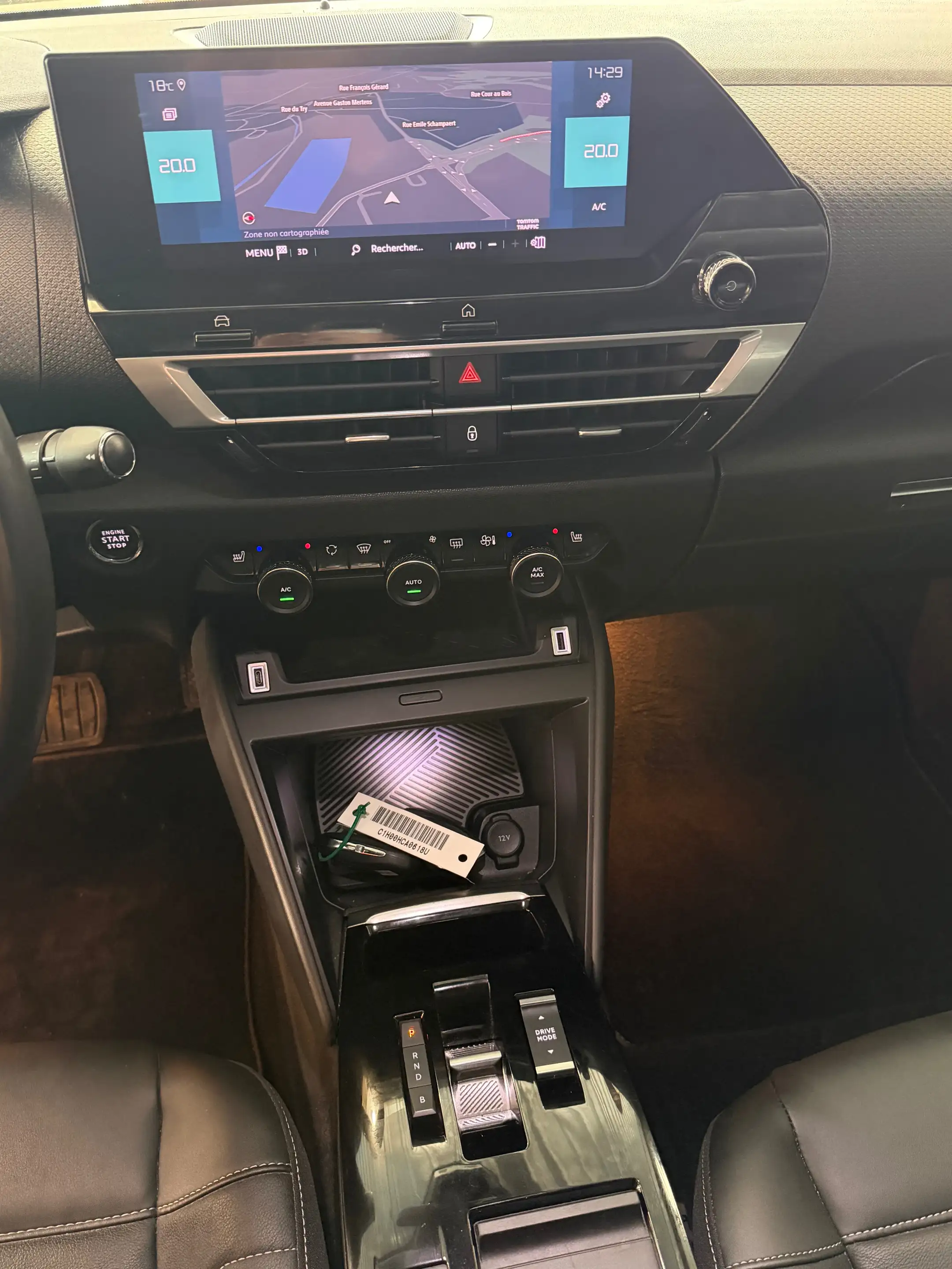 Citroen E-C4 Electric e-C4 50 kWh Standard Range Plus — photo 8