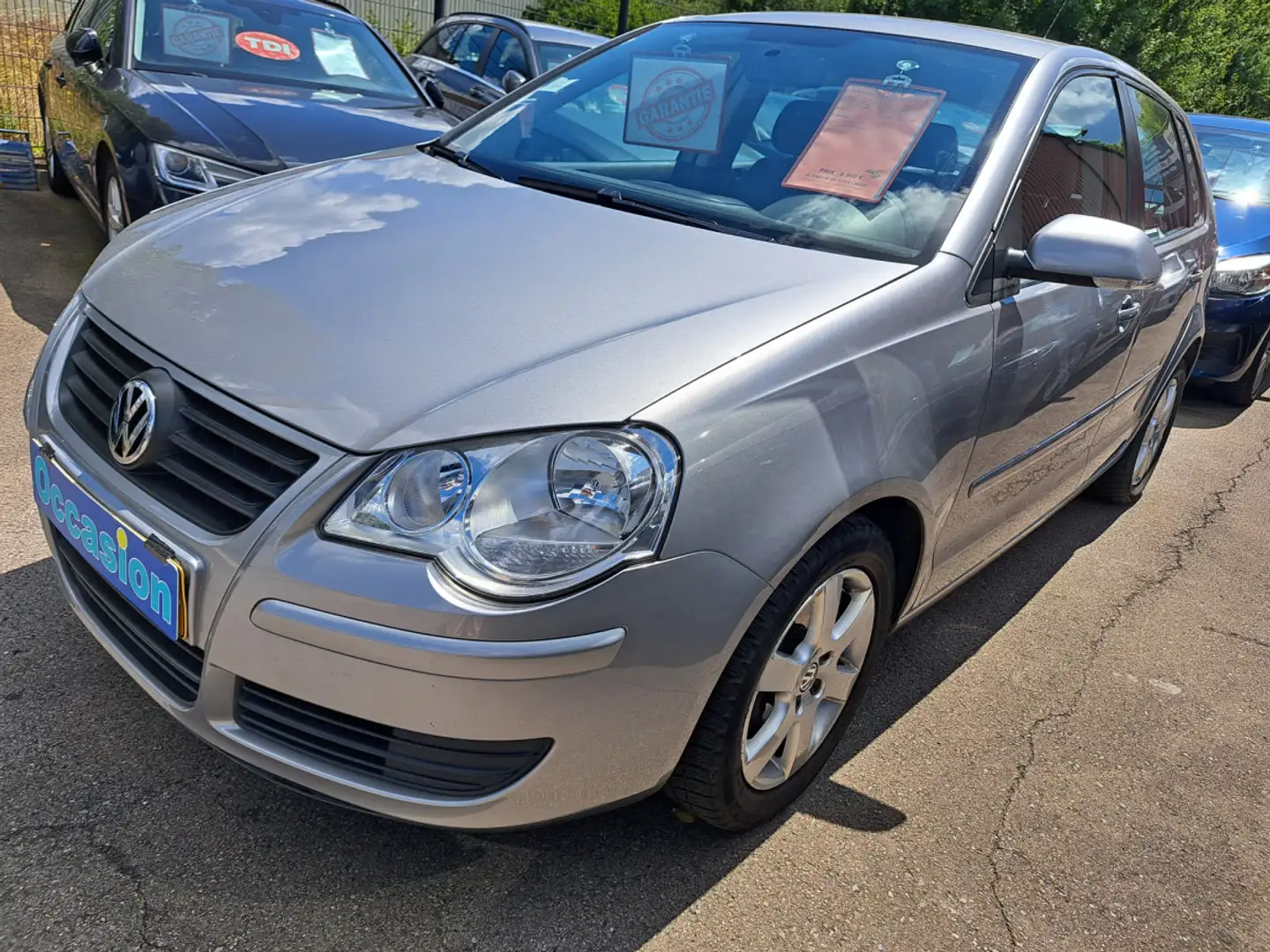 Volkswagen Polo 1.2i  54CV TOUR Gris - 1