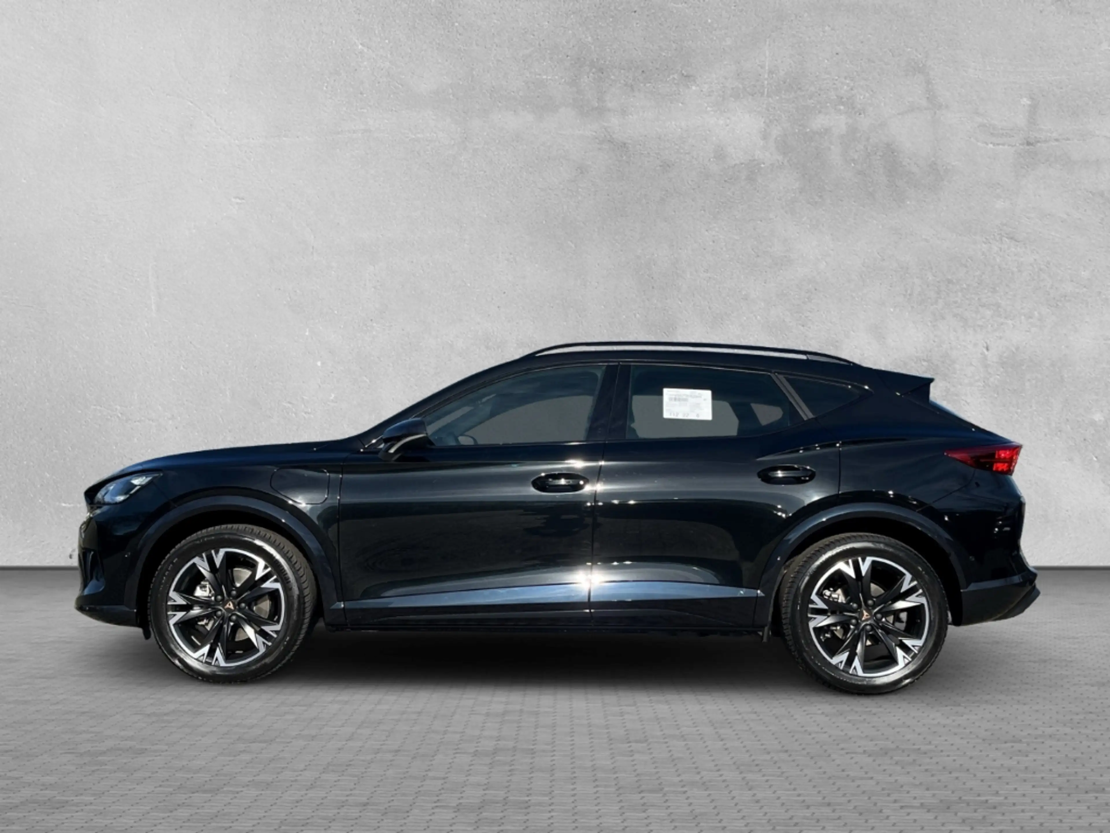 CUPRA Formentor 1.5 e-Hybrid / UPE: 55.540,- € / KLIMA SENNHEISER — photo 5