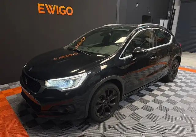 DS Automobiles DS 4 Crossback 1.6 BLUEHDI 120 SPORT CHIC CT ViERGE
