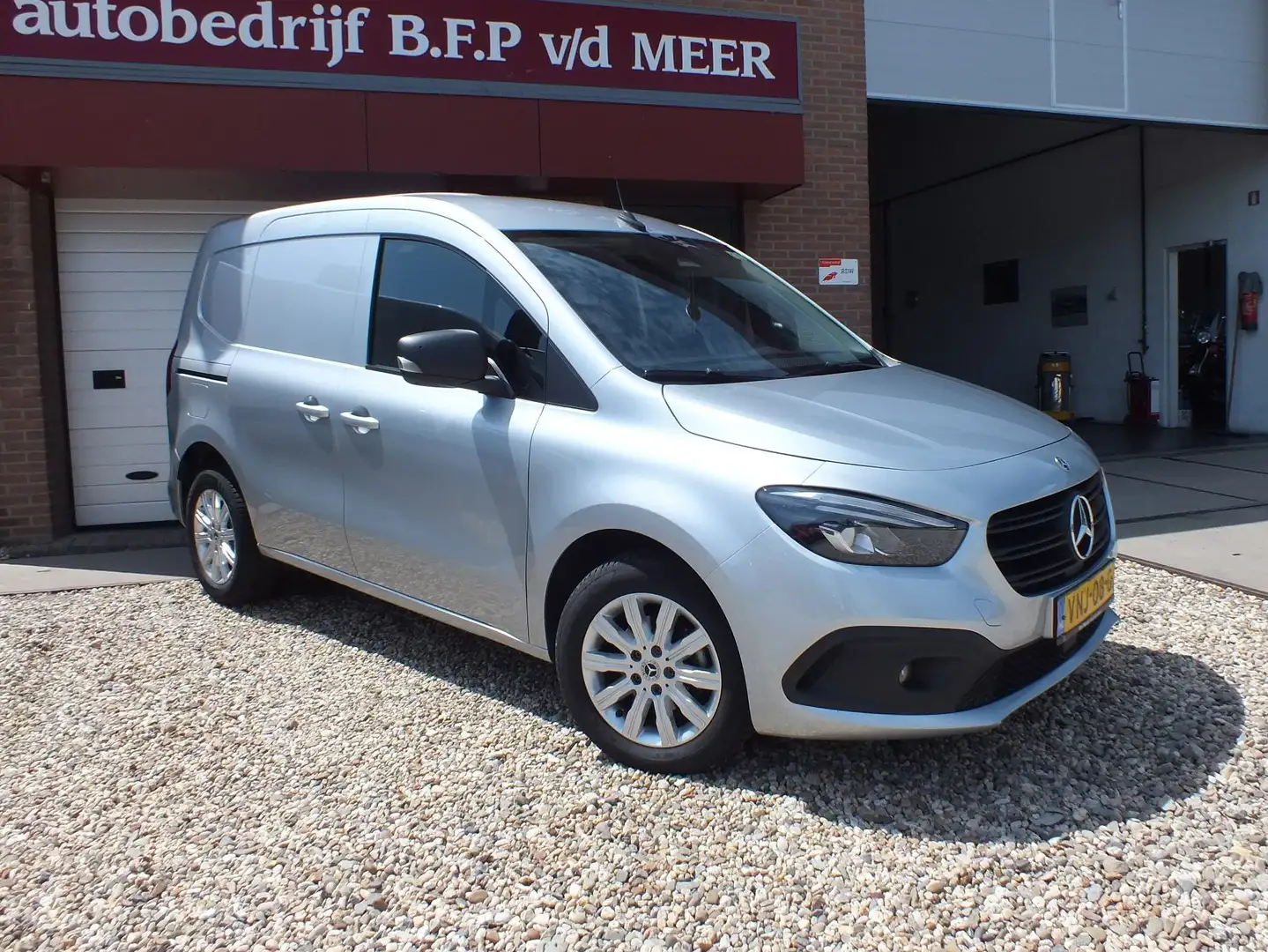 Mercedes-Benz Citan 110 CDI L1 Pro Grijs - 1