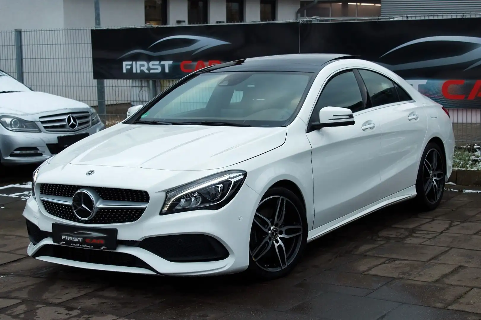 Mercedes-Benz CLA 220 d AMG-Line|PANO|KAMERA|HARMAN&KARDON|DTR+ Fehér - 1