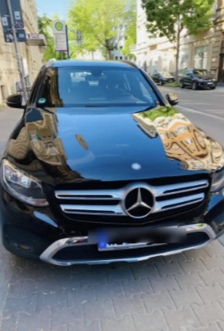 Mercedes-Benz GLC 220 GLC 220 d 4Matic (253.905) Schwarz - 1
