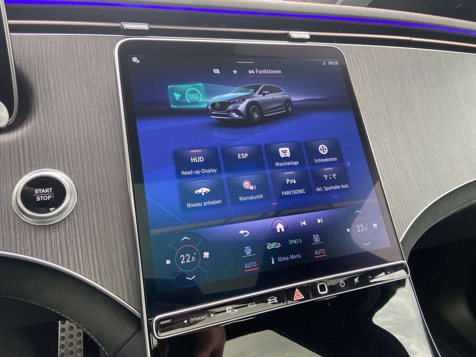 Mercedes-Benz EQE