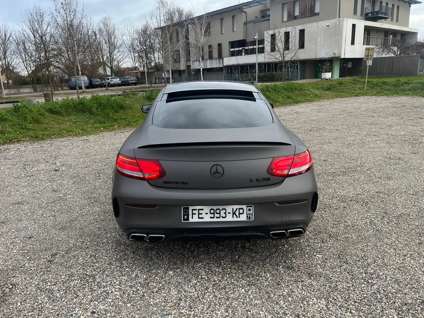 Mercedes-Benz C 63 AMG Classe C Coupé 63 S Mercedes-AM MCT AMG Gris - 1