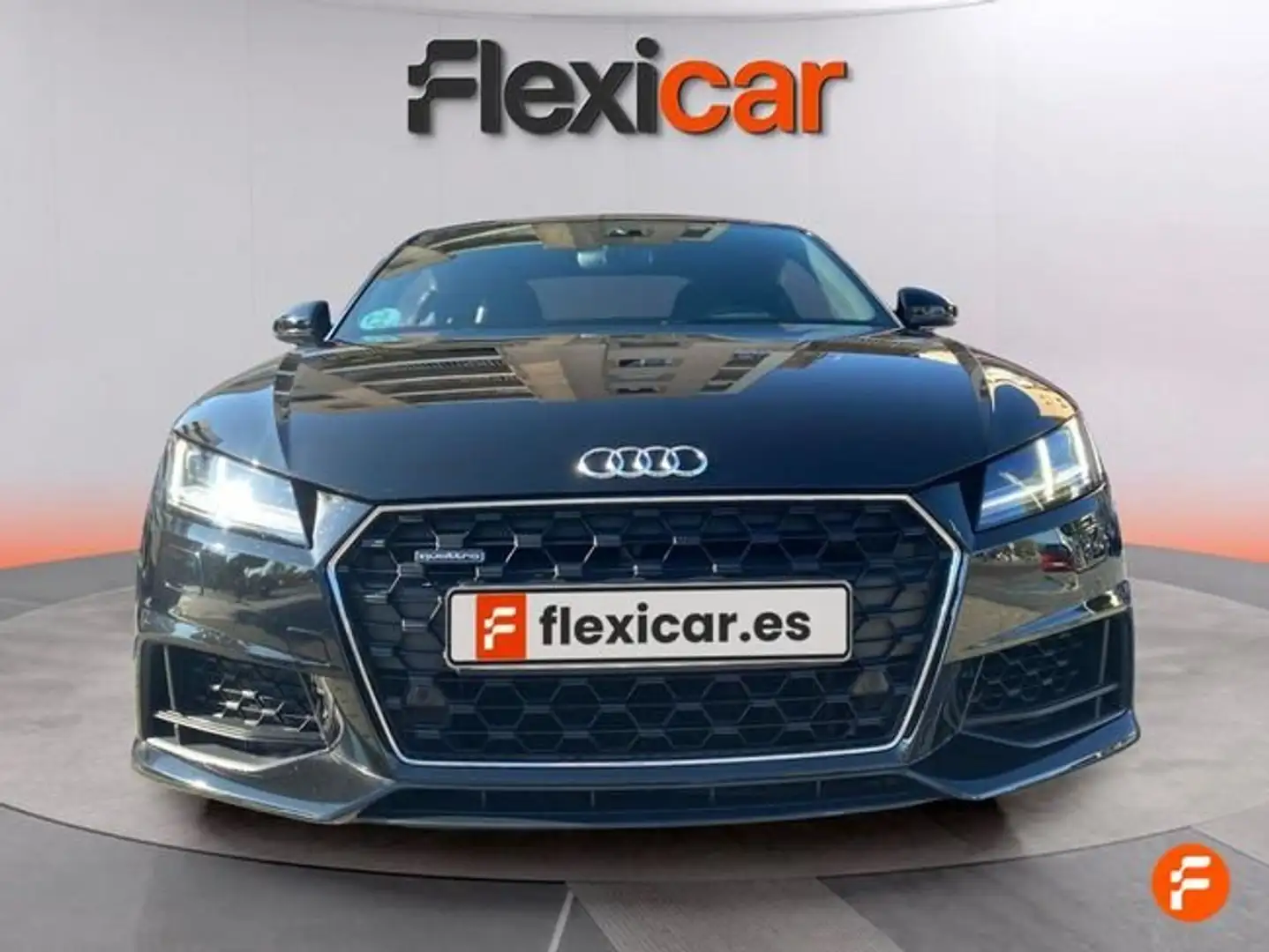 Audi TT 45+TFSI+180kW+S+tronic+Coup%C3%A9 crna - 2
