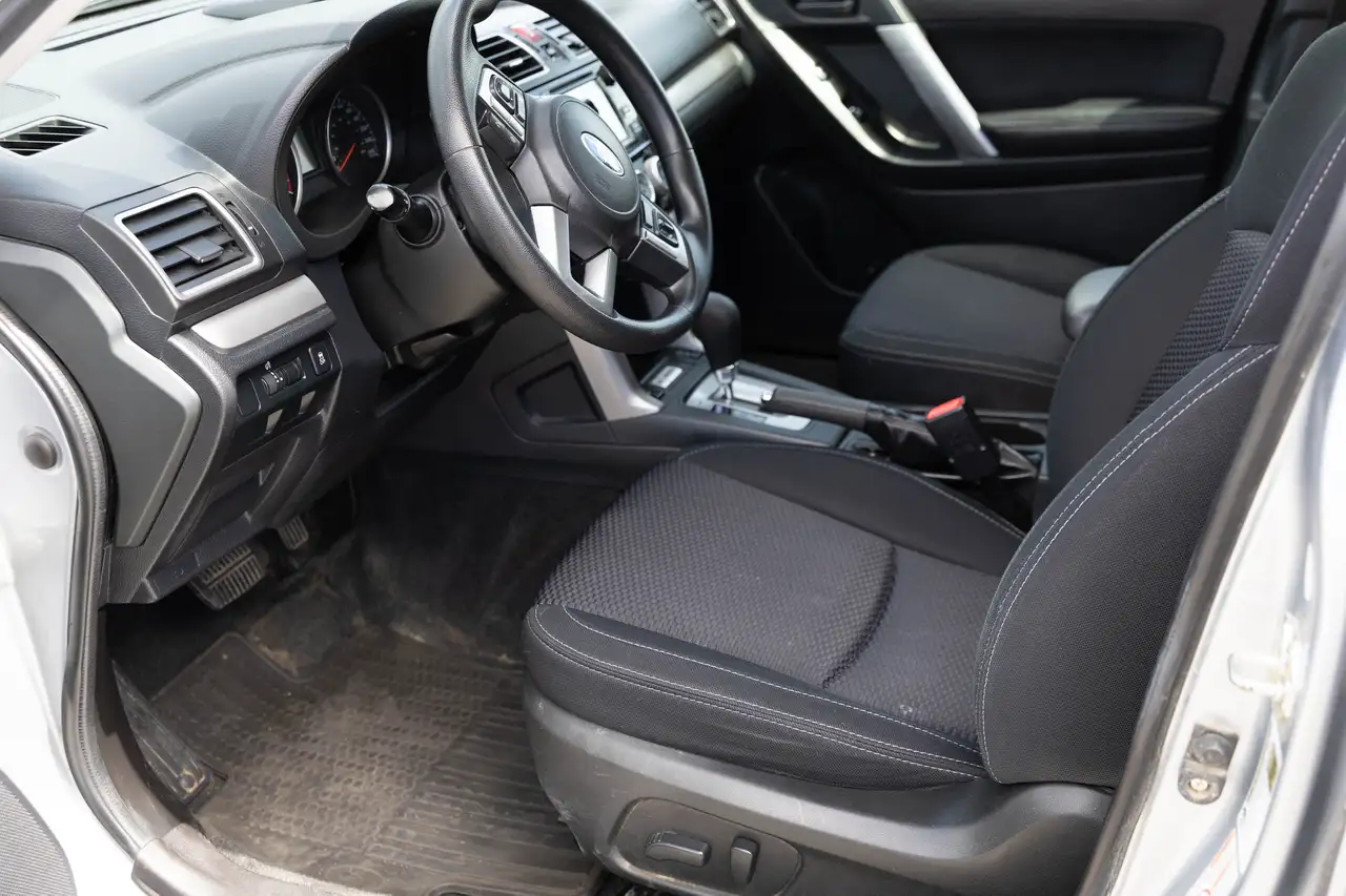 Subaru Forester снимка Subaru Forester