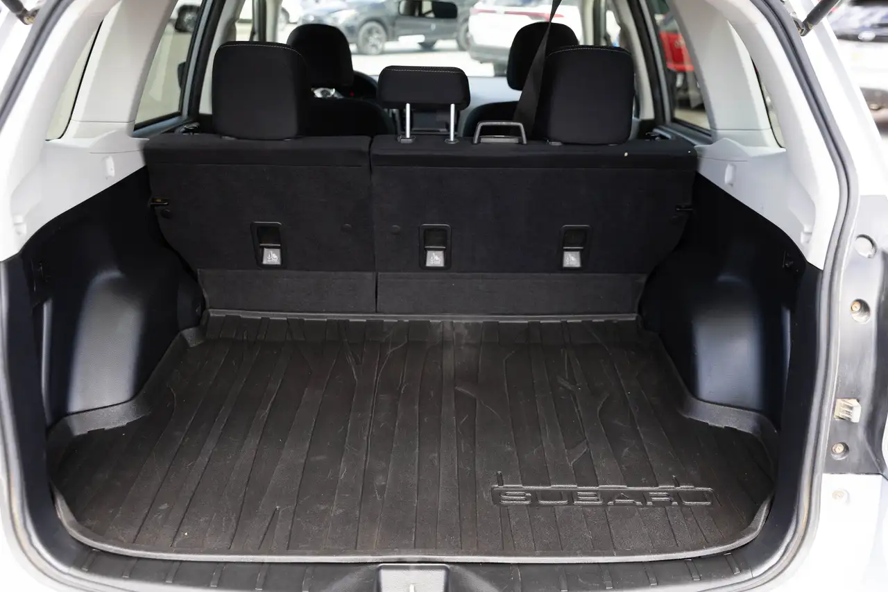Subaru Forester снимка Subaru Forester