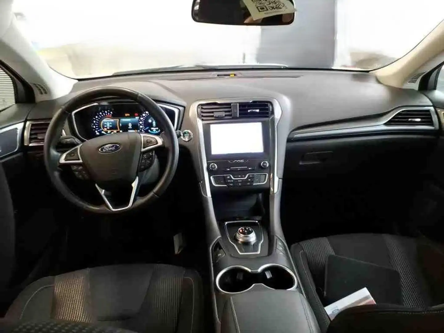 Ford Mondeo 2.0 EcoBlue Titanium Facelift  NAVI LED R-CAM Weiß - 2