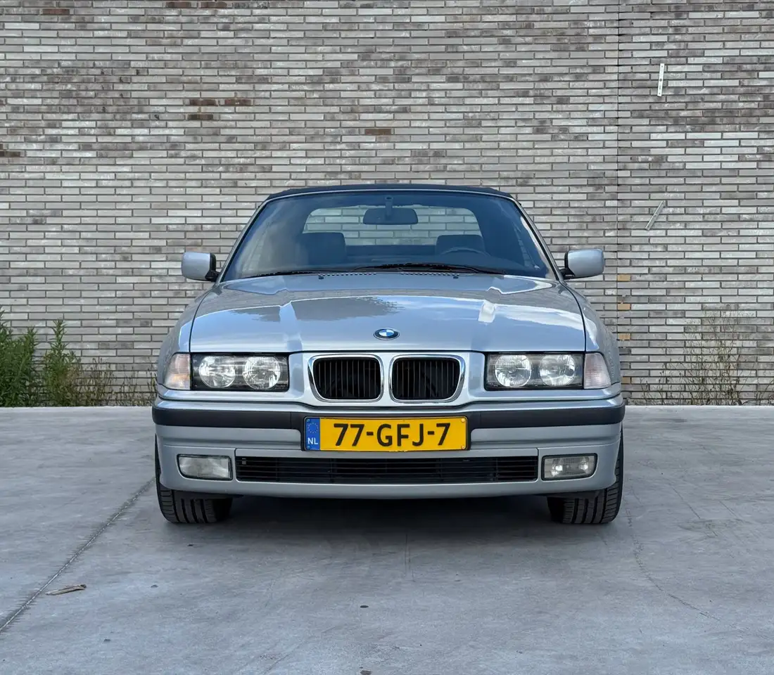 BMW 320 3-serie Cabrio 320i Executive * HANDGESCHAKELD * C, foto 4