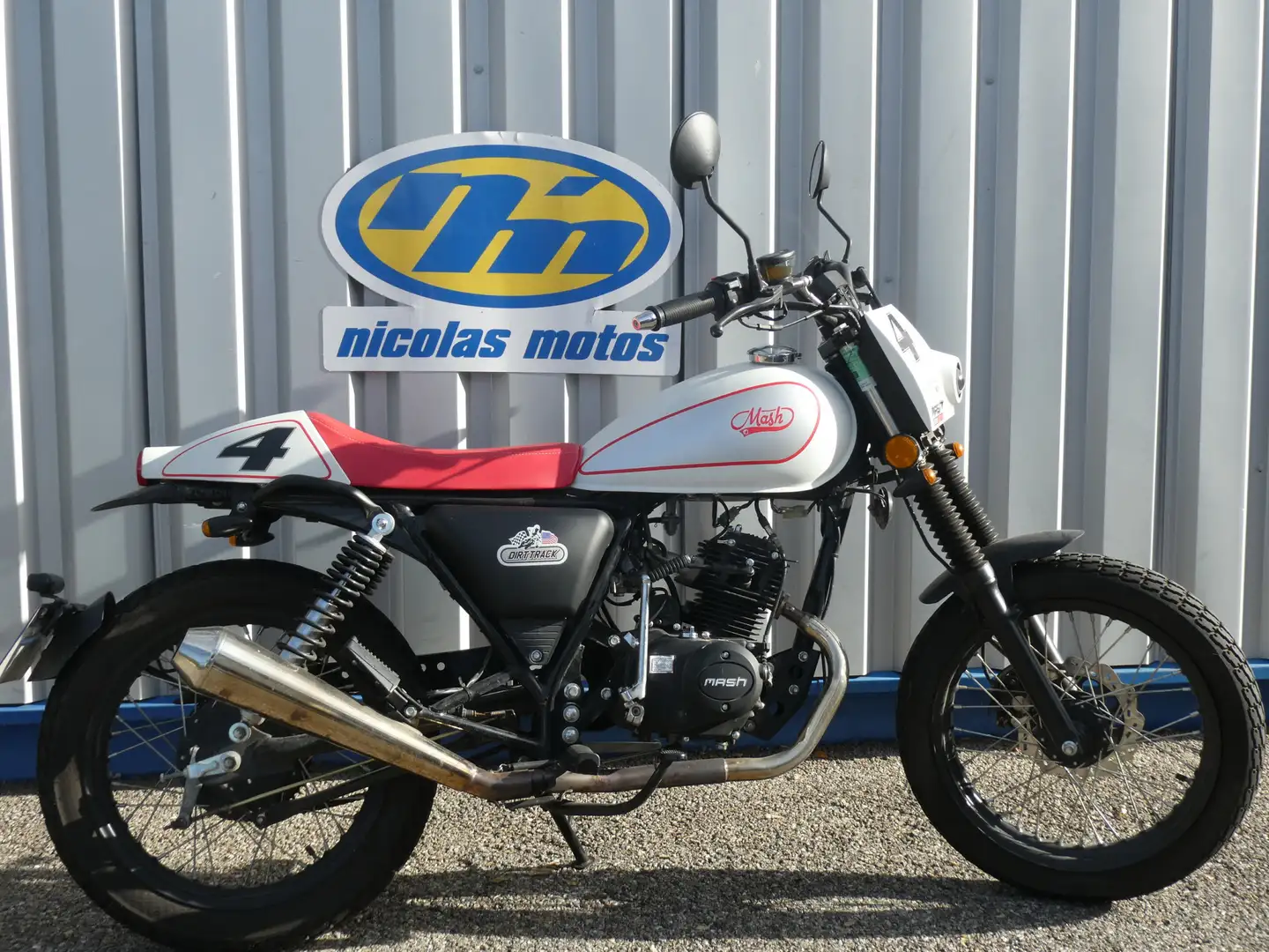 Mash Dirt Track Wit - 1