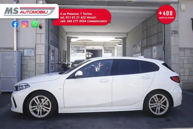 BMW 1 Series view 4
