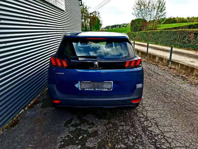 Peugeot 5008 view 10