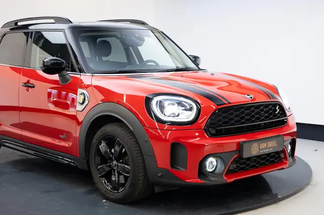 Mini Cooper Se view 3