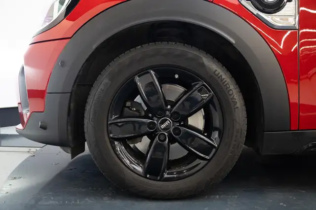Mini Cooper Se view 22