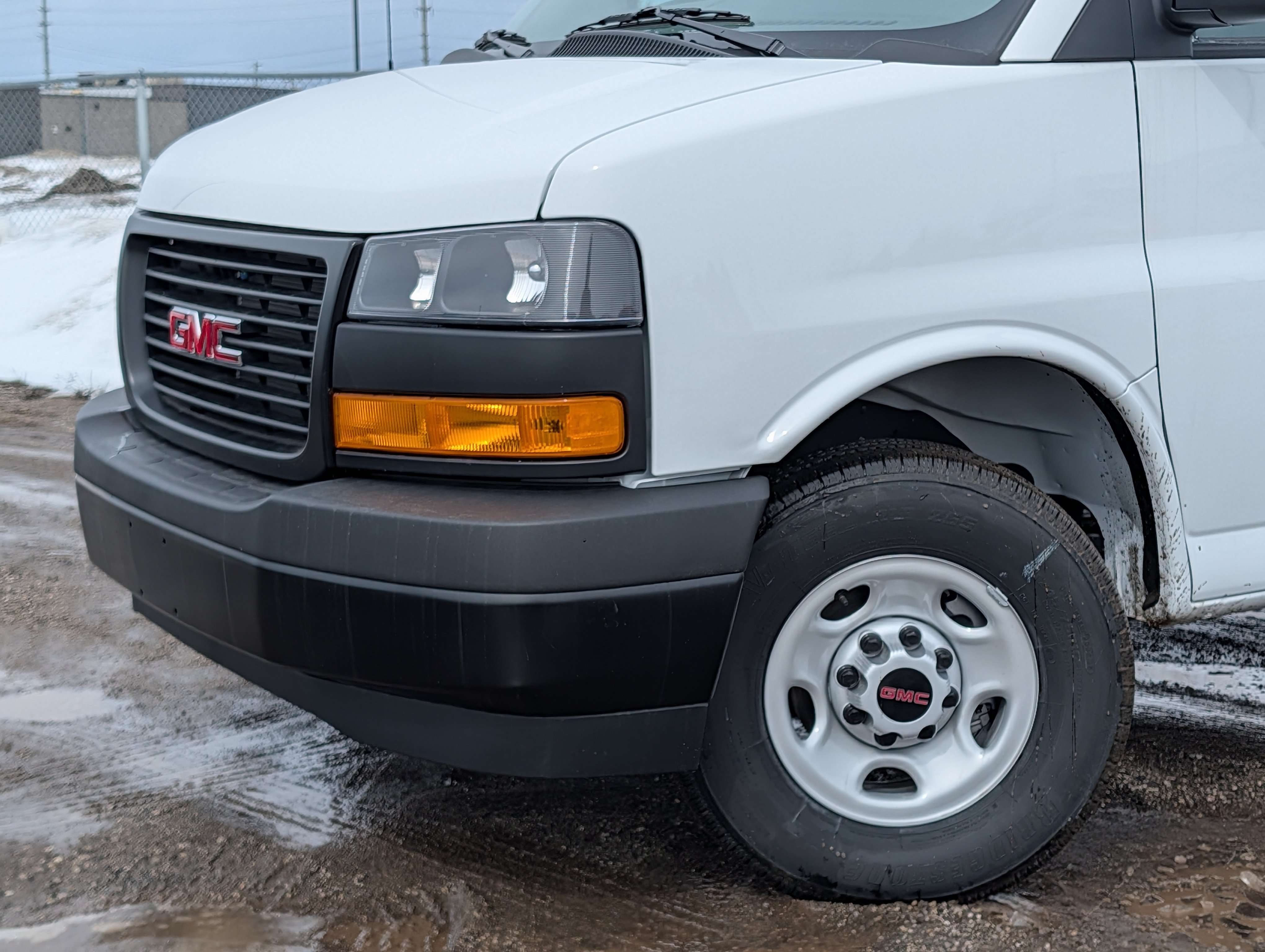 2025 GMC Savana 2500 Cargo Van