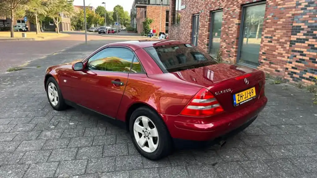 Mercedes-Benz SLK 200 1999 из Европы — купить под ключ