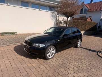 1 Limousine 116i Navi