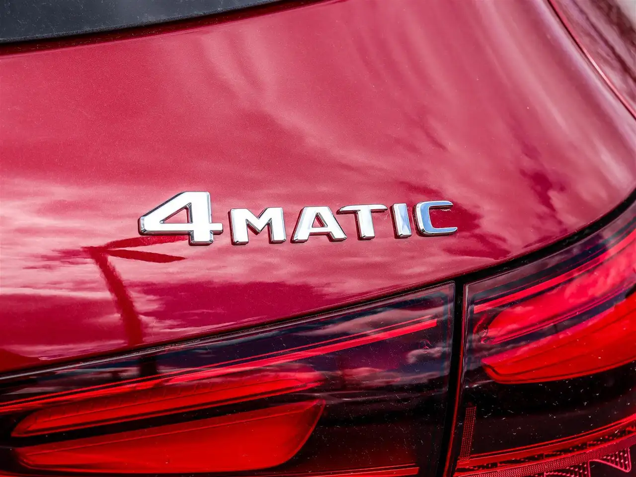 Mercedes-Benz GLA снимка Mercedes-Benz GLA