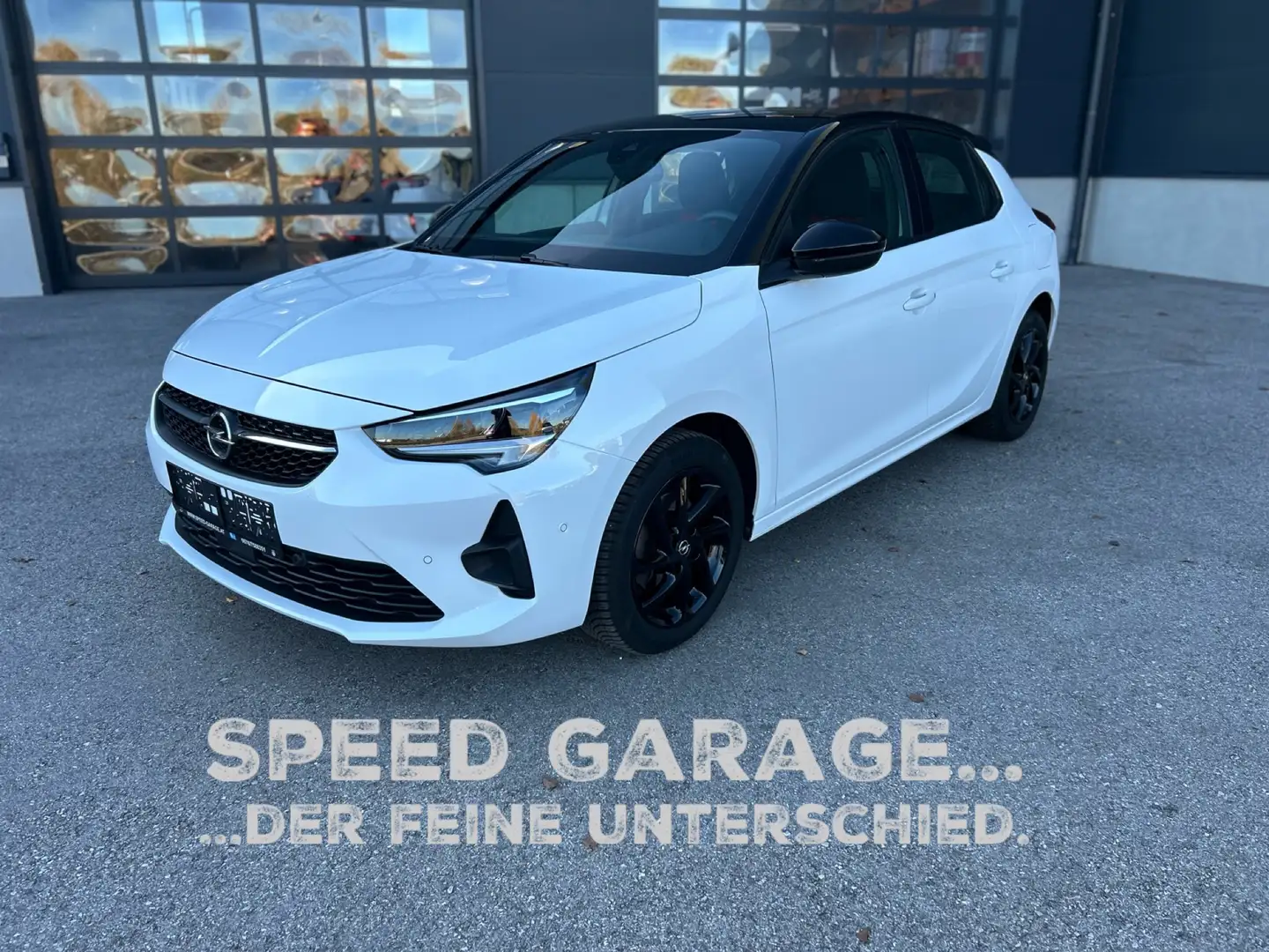 Opel Corsa 1.2l Turbo, Corsa GS, 8 Gang Aut., SERVICE NEU ! Weiß - 1