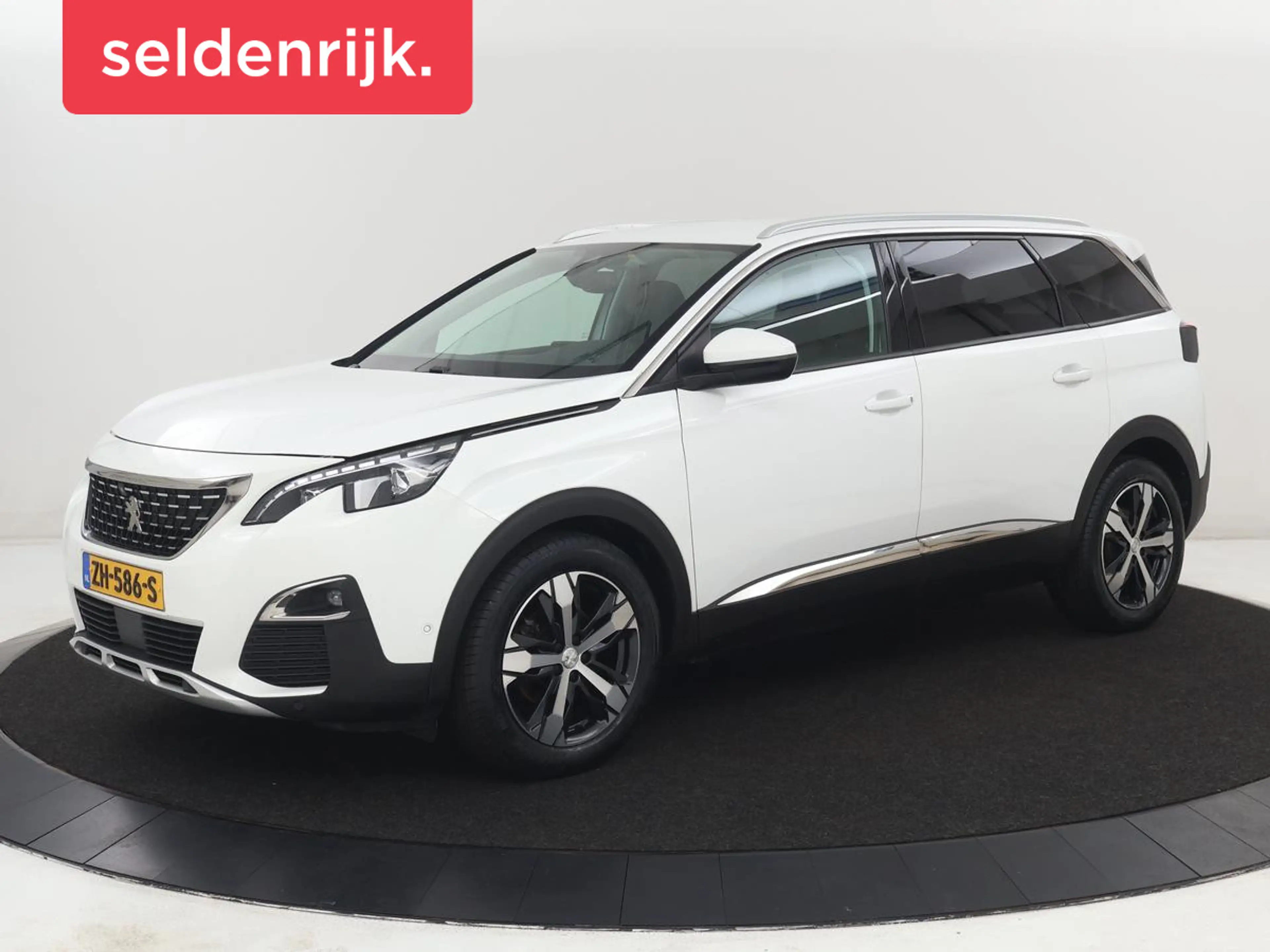 Peugeot 5008 1.2 PureTech Allure | 7p | Trekhaak | Carplay | Ca
