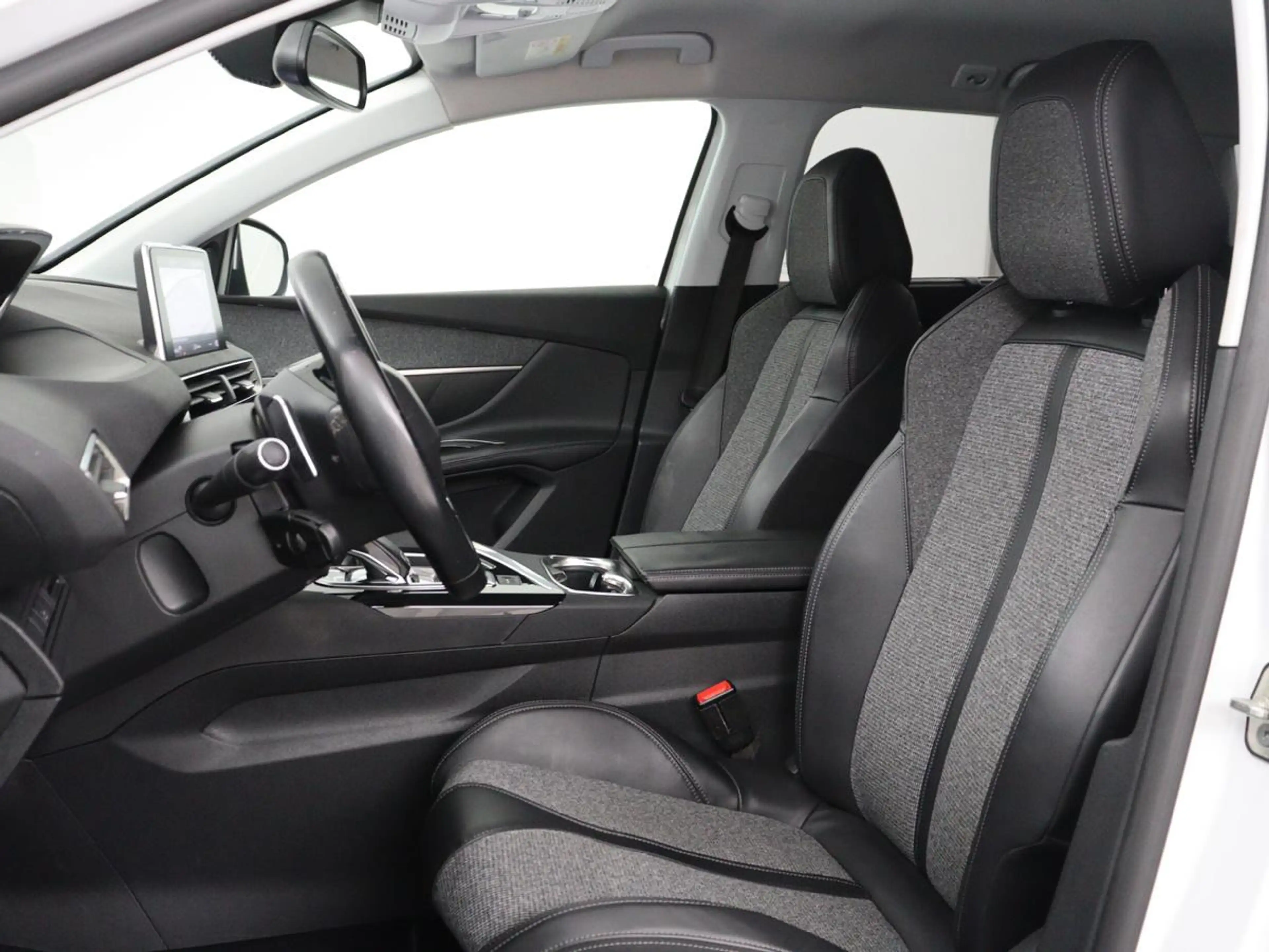 Peugeot 5008 1.2 PureTech Allure | 7p | Trekhaak | Carplay | Ca — photo 5