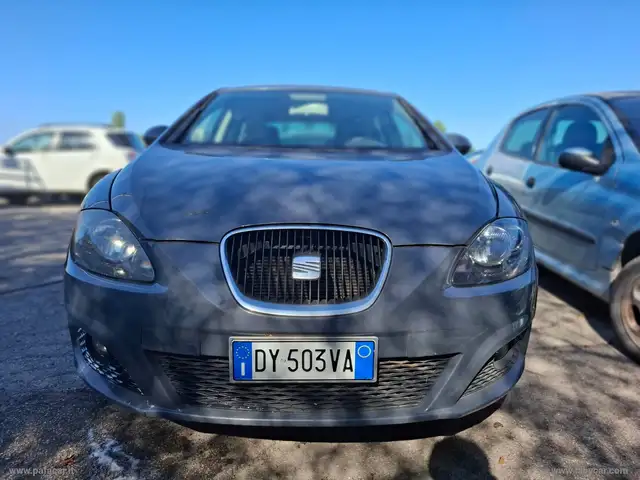 Seat Leon view 2