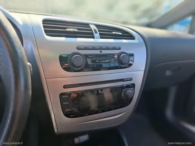Seat Leon view 8