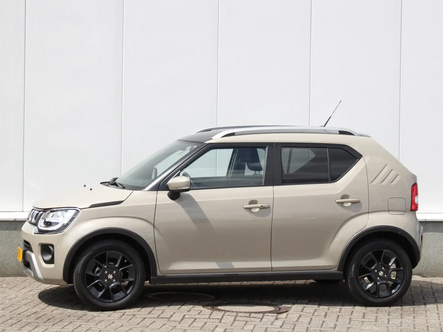 Suzuki Ignis 1.2 Smart Hybrid Style Automaat | Navi | Clima | C Beige - 2
