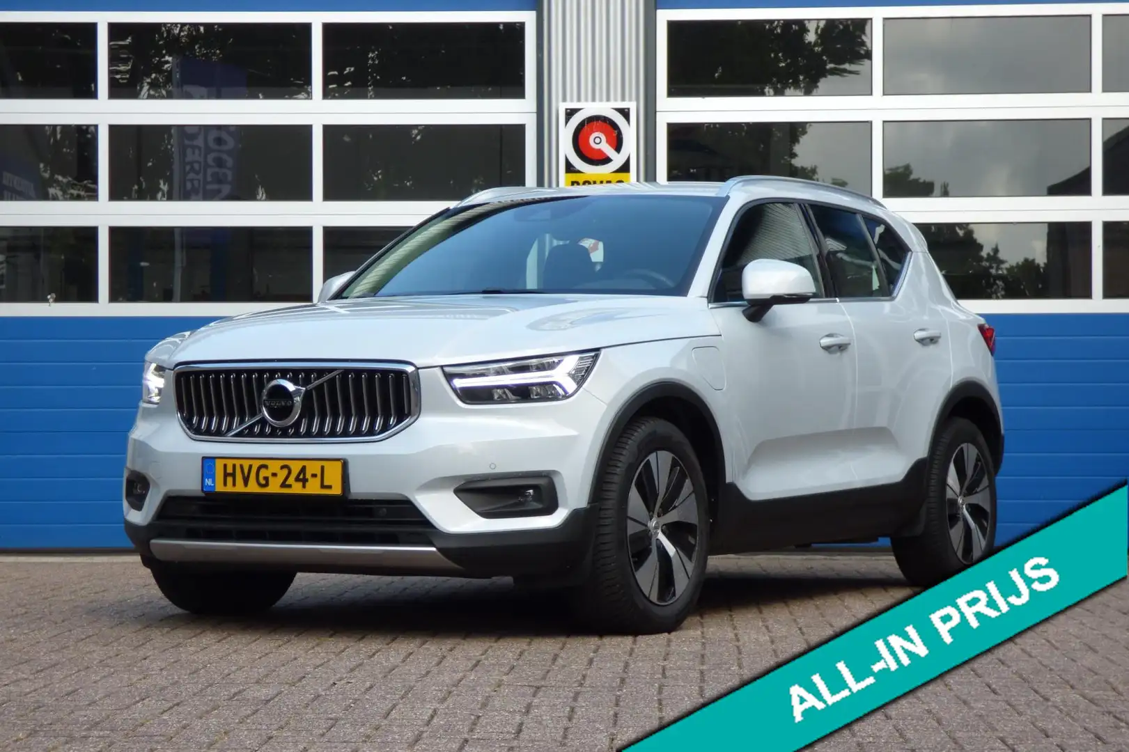 Volvo XC40 1.5 T4 Recharge R-Design Gris - 1