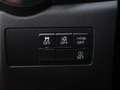 Mazda 2 1.5 Skyactiv-G Luxury Parkeersensoren achter | DAB Rood - thumbnail 33