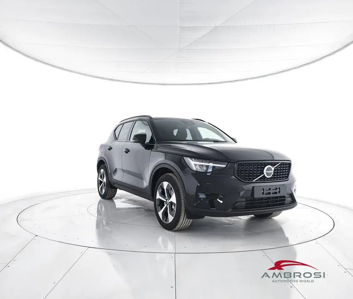 Volvo XC40 2026