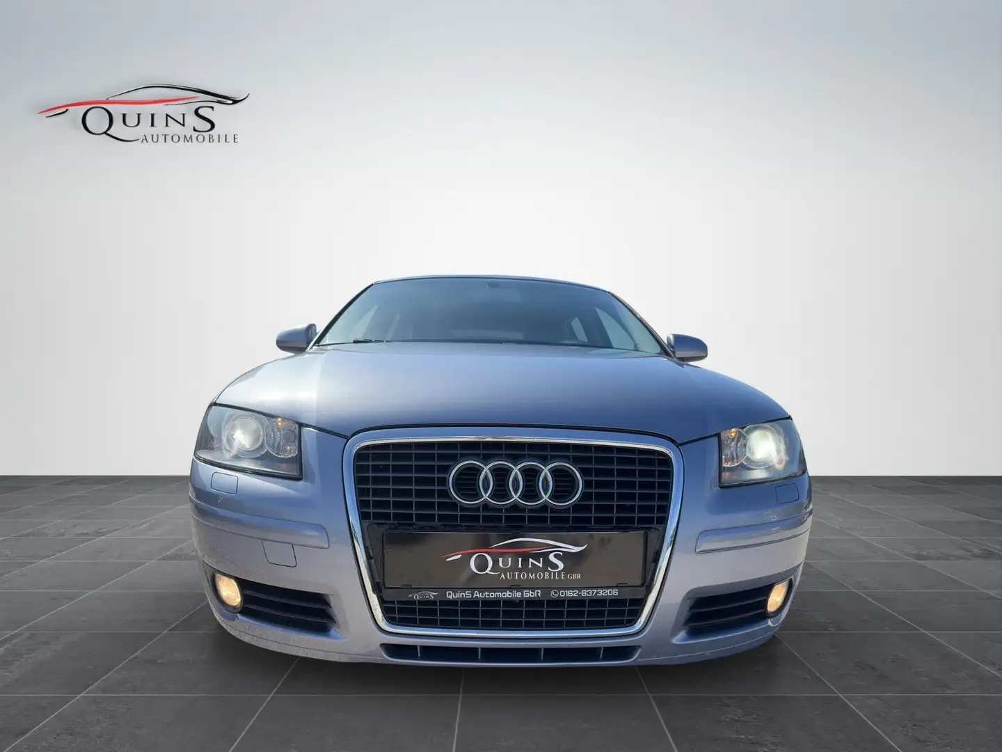 Audi A3 Sportback 1.6 Ambition Automatik AC PDC LEDER Gümüş rengi - 2