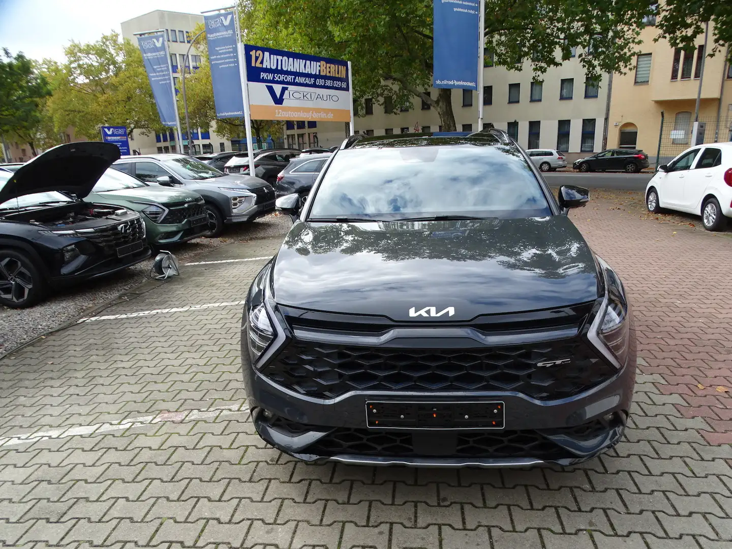 Kia Sportage 1.6 GT-Line 4WD Mild Hybrid Automatik Pano Noir - 2